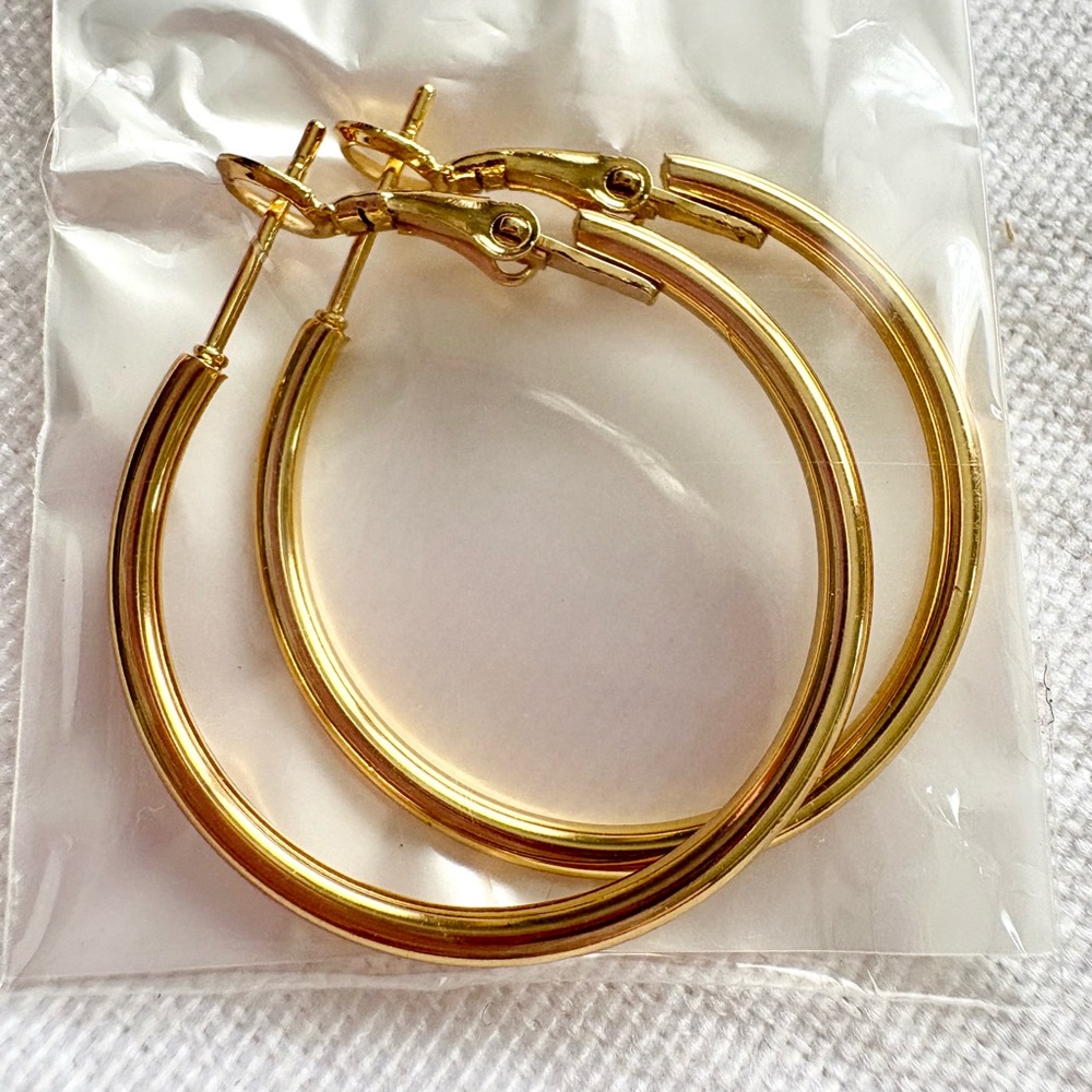 Elegant Gold Hoop Earrings (3 pairs)